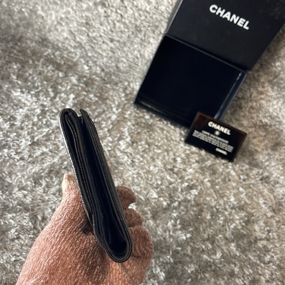 CHANEL CC Logo Bifold Wallet Vintage - Picture 7 of 16